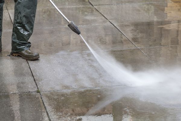Cost of Walkway Power Washing in North Port