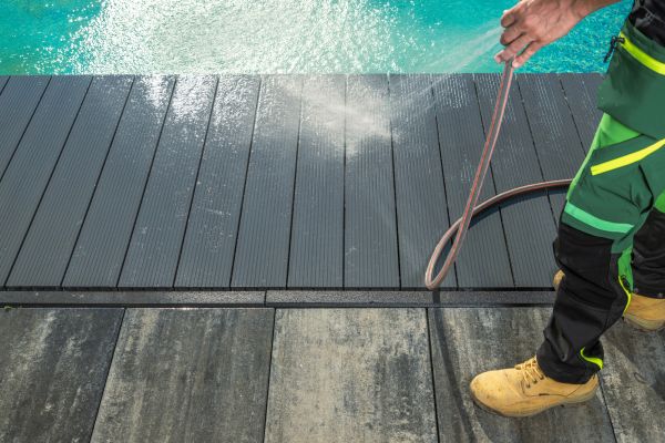 Cost of Pool Area Pressure Cleaning in North Port