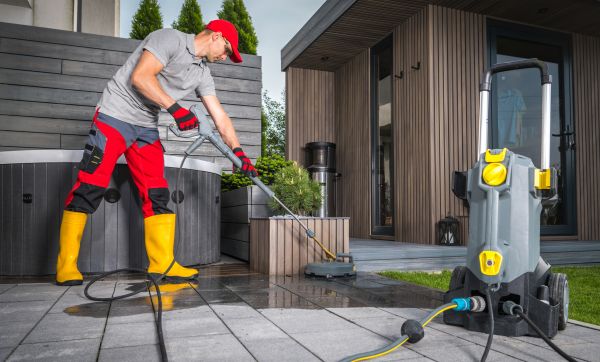 Cost of Concrete Patio Washing in North Port